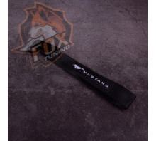 Брелок з карабіном Mustang