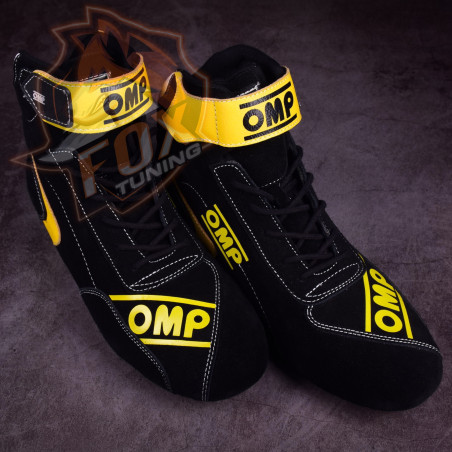 Спортивні черевики OMP 44 розмір