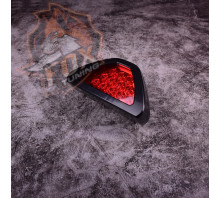 Трикутний стоп сигнал F1