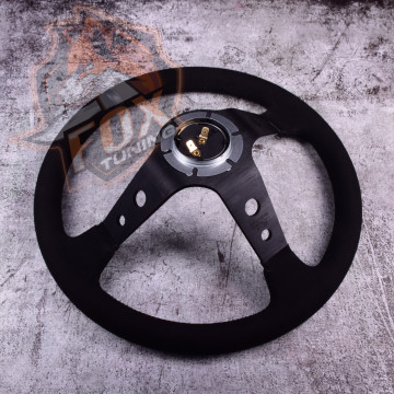 Спортивный руль Momo Black с вылетом 100 mm (замш)