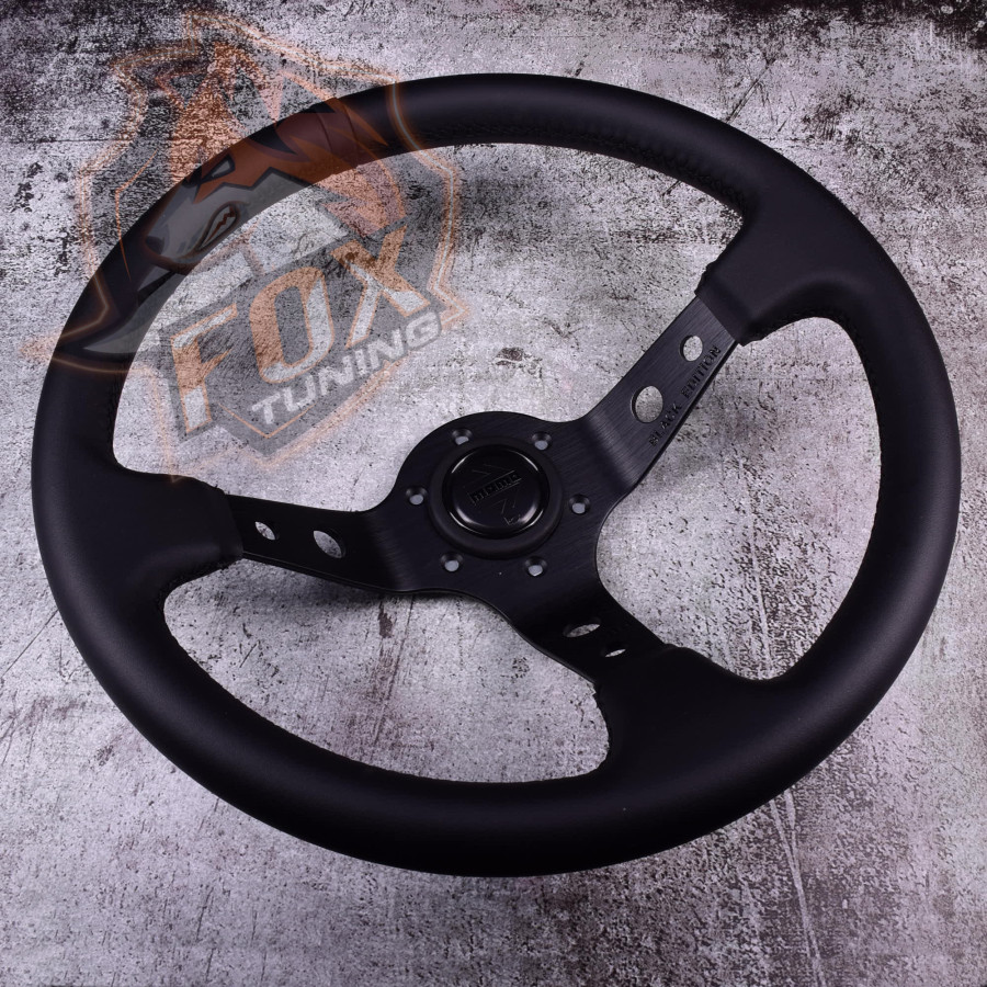 Спортивный руль Momo Black с вылетом 90mm (кожаный заменитель)