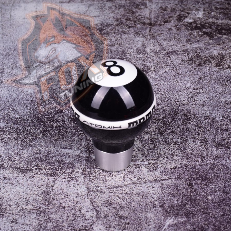 Універсальна ручка кпп Momo 8