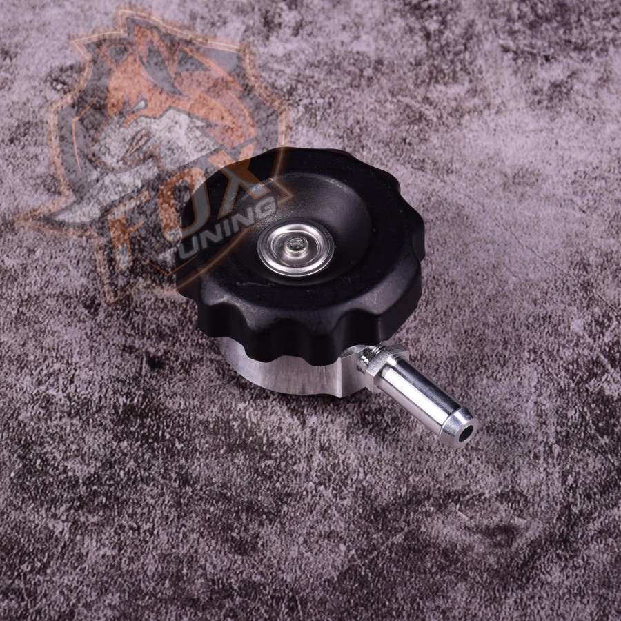 Приварная гороловина радиатора с крышкой FT