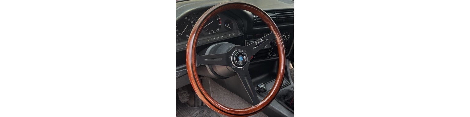 Кнопка рулевого сигнала и удлинители рычагов